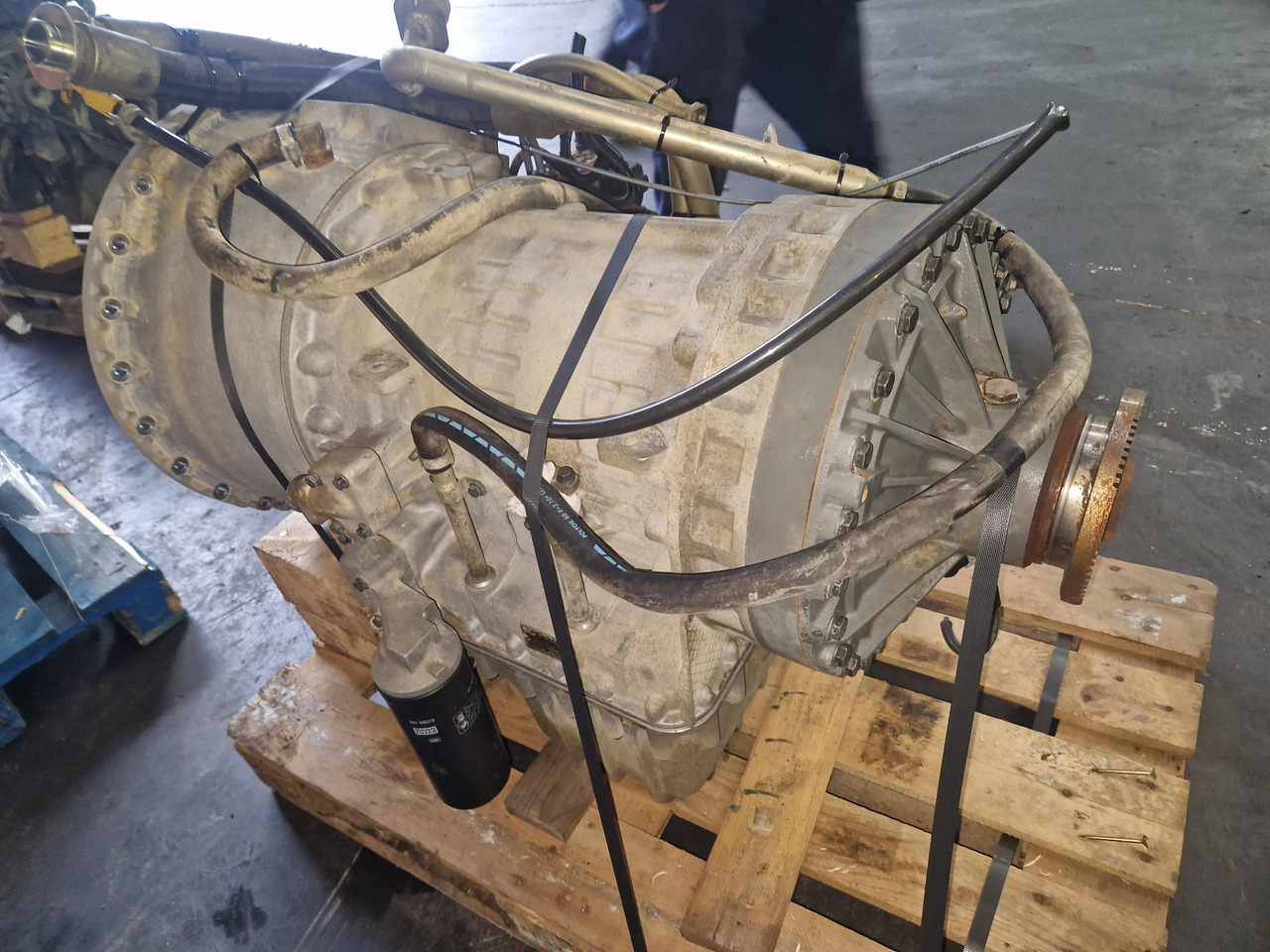 VOLVO PT1560 (VOLVO A25D)  - Transmissão para Caminhão articulado: foto 2 VOLVO PT1560 (VOLVO A25D)  - Transmissão para Caminhão articulado: foto 2