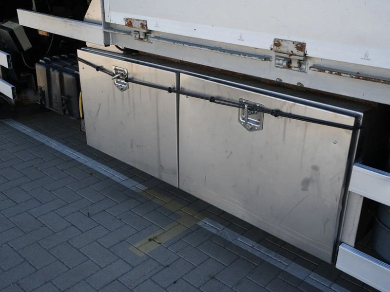 DAF CF 85 FAN Kraanwagen met bak, 47 t. HMF kraan - Camião grua: foto 5 DAF CF 85 FAN Kraanwagen met bak, 47 t. HMF kraan - Camião grua: foto 5