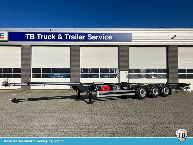 Kässbohrer SHG AVH / 45 - 12 / 27 Voor- en achterzijde uitschuifbaar -> 20"/40"/45" - Semi-reboque transportador de contêineres/ Caixa móvel: foto 2 Kässbohrer SHG AVH / 45 - 12 / 27 Voor- en achterzijde uitschuifbaar -> 20"/40"/45" - Semi-reboque transportador de contêineres/ Caixa móvel: foto 2