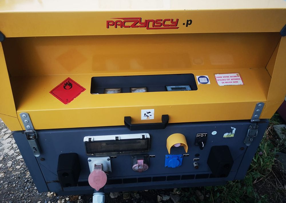 Agregat prądotwórczy Atlas Copco QAX 20 2005 Agregat (Genrtator) prądotwórczy Atlas Copco - Gerador elétrico: foto 3 Agregat prądotwórczy Atlas Copco QAX 20 2005 Agregat (Genrtator) prądotwórczy Atlas Copco - Gerador elétrico: foto 3