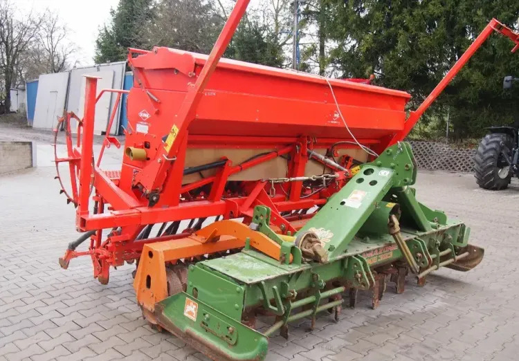 Agregat uprawowo-siewny Kuhn KE303 i INTEGRA 3000 2009 Agrebat uprawowo siewny, brona aktywna AMAZONE i KUHN - Semeadora combinada: foto 1 Agregat uprawowo-siewny Kuhn KE303 i INTEGRA 3000 2009 Agrebat uprawowo siewny, brona aktywna AMAZONE i KUHN - Semeadora combinada: foto 1