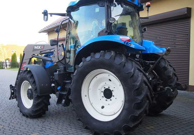Ciągnik New Holland NH T6.140 2016 New Holland z Ładowaczem czołowym TUR - Trator: foto 3 Ciągnik New Holland NH T6.140 2016 New Holland z Ładowaczem czołowym TUR - Trator: foto 3