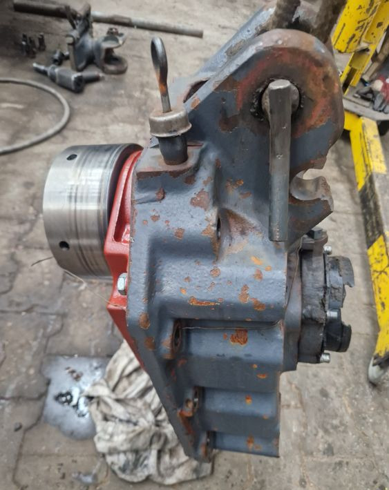 Części do Ciągnika New Holland NH TM, M Kompletna Obudowa WOM New Holland TM120,TM130,TM140,TM155,Case MXM 120, - Transmissão para Máquina agrícola: foto 3 Części do Ciągnika New Holland NH TM, M Kompletna Obudowa WOM New Holland TM120,TM130,TM140,TM155,Case MXM 120, - Transmissão para Máquina agrícola: foto 3