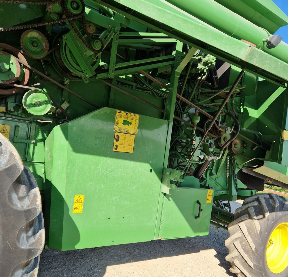 Locação financeira de  Kombajn zbożawy John deere 2254 2000 Kombajn John Deere JD Kombajn zbożawy John deere 2254 2000 Kombajn John Deere JD: foto 19