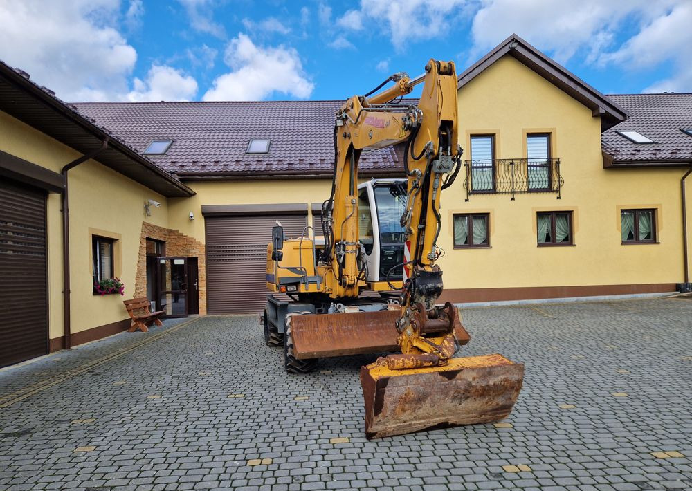 Koparka kołowa Liebherr A311 2008 Liebherr - Escavadeira de rodas: foto 3 Koparka kołowa Liebherr A311 2008 Liebherr - Escavadeira de rodas: foto 3