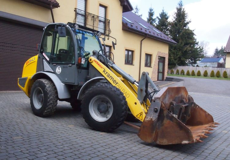Ładowarka Wacker 346 2014 Ładowarka Kramer-Wacker 850 - Pá carregadora de rodas: foto 1 Ładowarka Wacker 346 2014 Ładowarka Kramer-Wacker 850 - Pá carregadora de rodas: foto 1