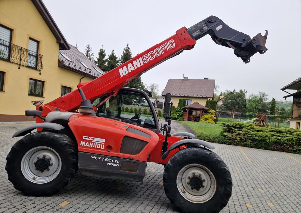 Ładowarka teleskopowa Manitou MLT 735-120 LSU 2012 Ładowarka teleskopowa Manitou MLT 735-120 LSU - Empilhador telescópico: foto 4 Ładowarka teleskopowa Manitou MLT 735-120 LSU 2012 Ładowarka teleskopowa Manitou MLT 735-120 LSU - Empilhador telescópico: foto 4