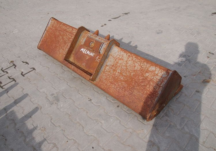 Łyżka skarpowa (skarpówka) Mecalac Mecalac 10, 12 Łyżka skarpowa (skarpówka) 1,8m - Balde escavadora: foto 4 Łyżka skarpowa (skarpówka) Mecalac Mecalac 10, 12 Łyżka skarpowa (skarpówka) 1,8m - Balde escavadora: foto 4