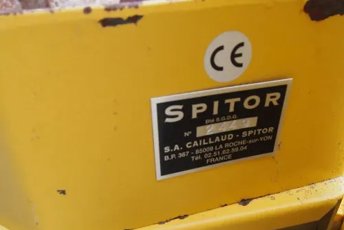 Rozrzutnik plew słomy do NEW HOLLAND , JOHN DEERE , CLAAS - Peça de reposição para Máquina agrícola: foto 3 Rozrzutnik plew słomy do NEW HOLLAND , JOHN DEERE , CLAAS - Peça de reposição para Máquina agrícola: foto 3