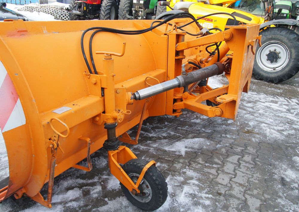 Pług do śniegu nn 2005 Skosowany obustronnie hydraulicznie - Lâmina limpa-neves: foto 3 Pług do śniegu nn 2005 Skosowany obustronnie hydraulicznie - Lâmina limpa-neves: foto 3