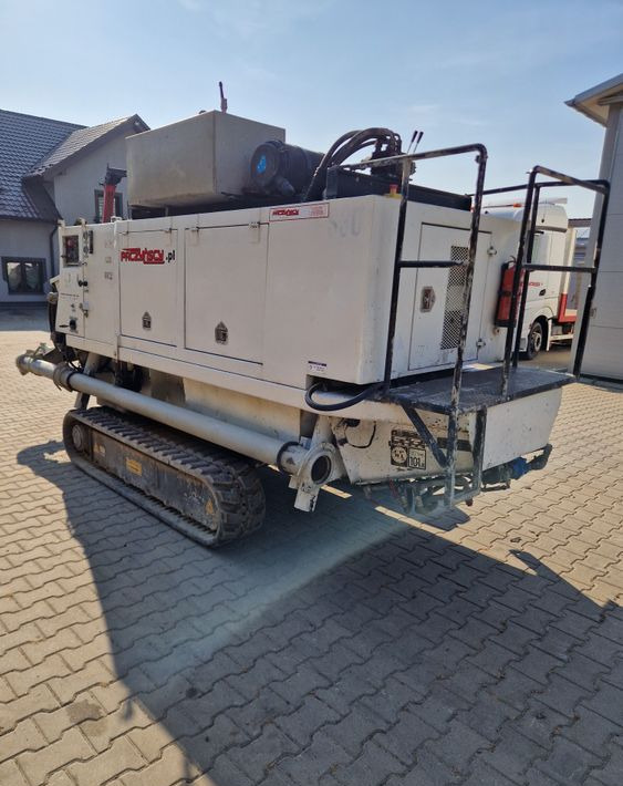 Pompa do betonu Schwing SP1250 73m3 65bar 2008 Pompa do betonu SCHWING na gąsienicach - Bomba de betão estacionária: foto 3 Pompa do betonu Schwing SP1250 73m3 65bar 2008 Pompa do betonu SCHWING na gąsienicach - Bomba de betão estacionária: foto 3