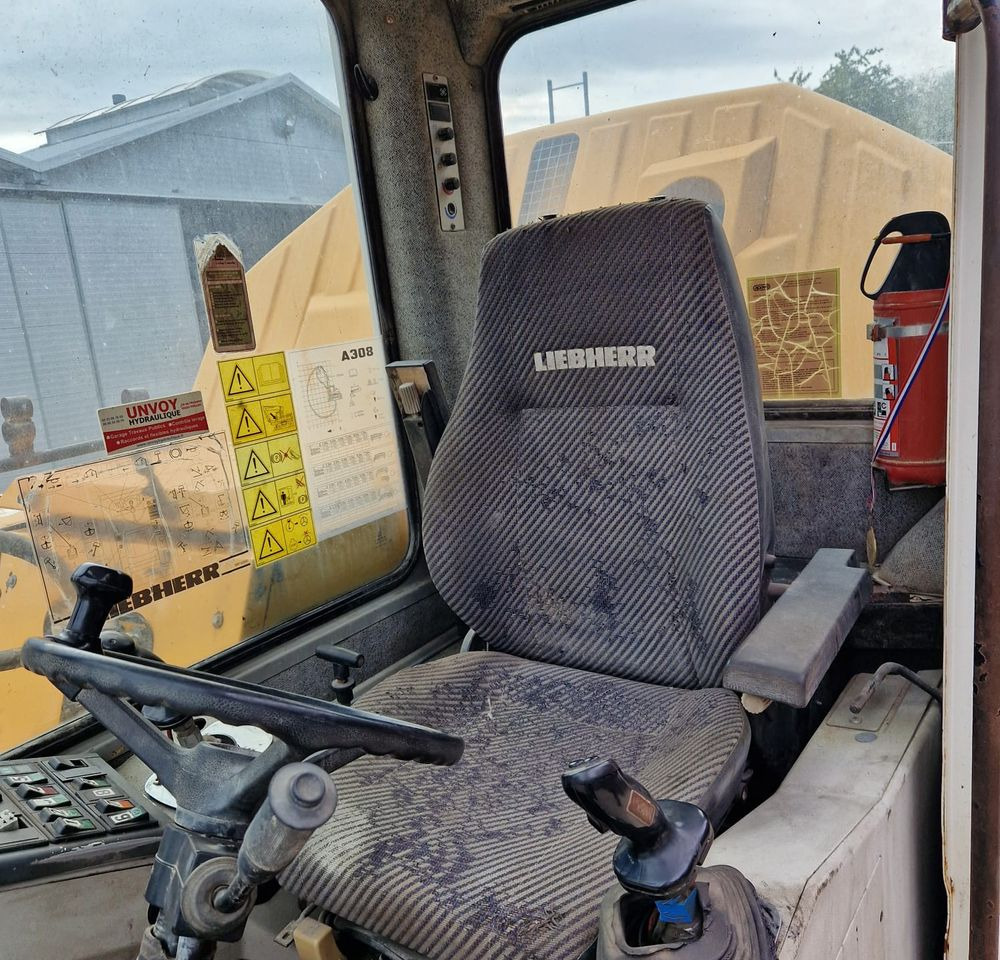 Pozostałe części Liebherr Liebherr A308 1999 Koparka kołowa Liebherr 308 - Escavadeira: foto 2 Pozostałe części Liebherr Liebherr A308 1999 Koparka kołowa Liebherr 308 - Escavadeira: foto 2