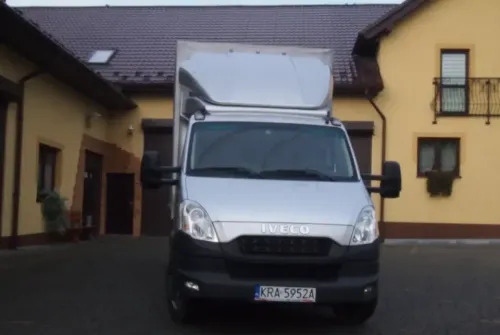 Samochód Iveco Daily 35c21 2012 DMC 3,5T DOKA dubel kabina - Carrinha de lona, Carrinha cabine dupla: foto 4 Samochód Iveco Daily 35c21 2012 DMC 3,5T DOKA dubel kabina - Carrinha de lona, Carrinha cabine dupla: foto 4