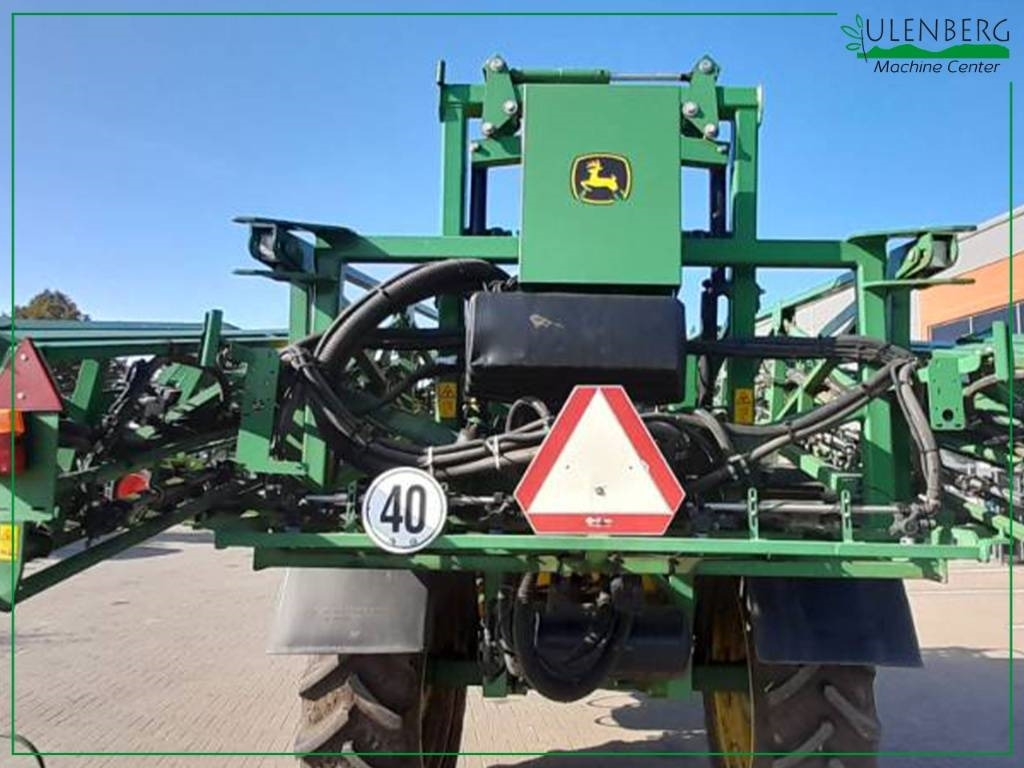 John Deere M 740 - Pulverizador de arrastar: foto 2 John Deere M 740 - Pulverizador de arrastar: foto 2