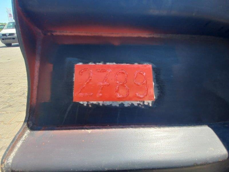 Łyżki do ładowarki CAT , JCB, CASE, SCORPION,KRAME - Balde para Máquina de construção: foto 5 Łyżki do ładowarki CAT , JCB, CASE, SCORPION,KRAME - Balde para Máquina de construção: foto 5