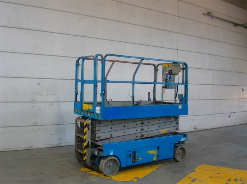 Genie GS2646 - Plataforma de Tijera/ Plataforma de tesoura: foto 3 Genie GS2646 - Plataforma de Tijera/ Plataforma de tesoura: foto 3