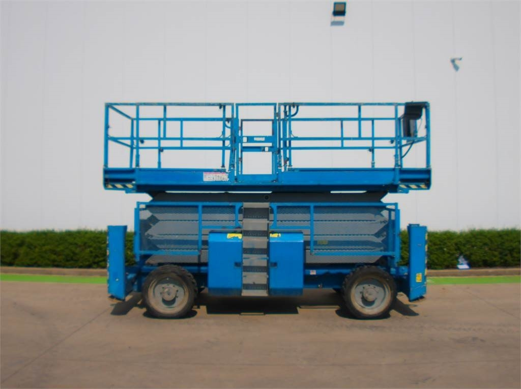 Genie GS5390RT - Plataforma de Tijera/ Plataforma de tesoura: foto 1 Genie GS5390RT - Plataforma de Tijera/ Plataforma de tesoura: foto 1