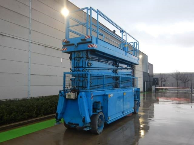 Holland Lift N-265EL13 4WDS/N - Plataforma de Tijera/ Plataforma de tesoura: foto 2 Holland Lift N-265EL13 4WDS/N - Plataforma de Tijera/ Plataforma de tesoura: foto 2