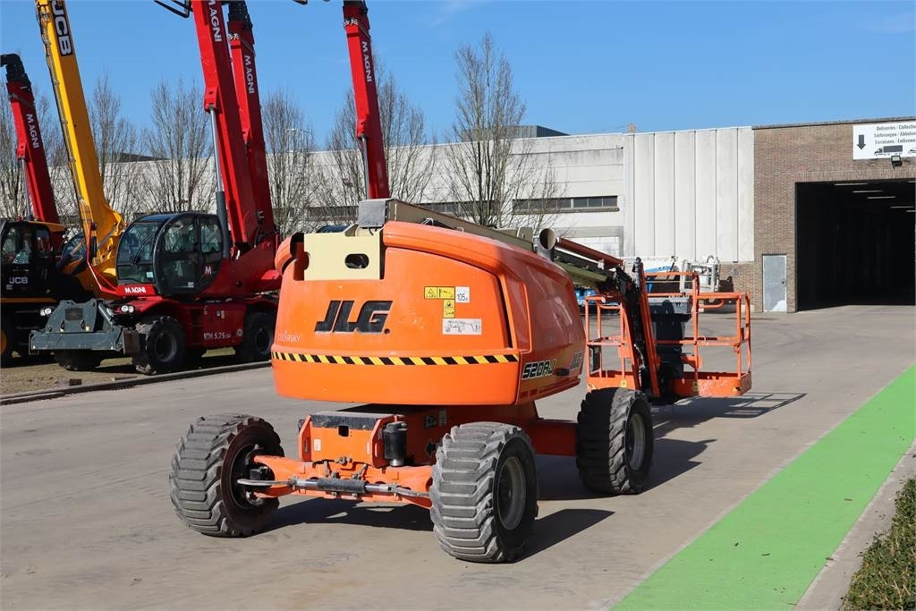 JLG 520AJ - Plataforma articulada: foto 4 JLG 520AJ - Plataforma articulada: foto 4
