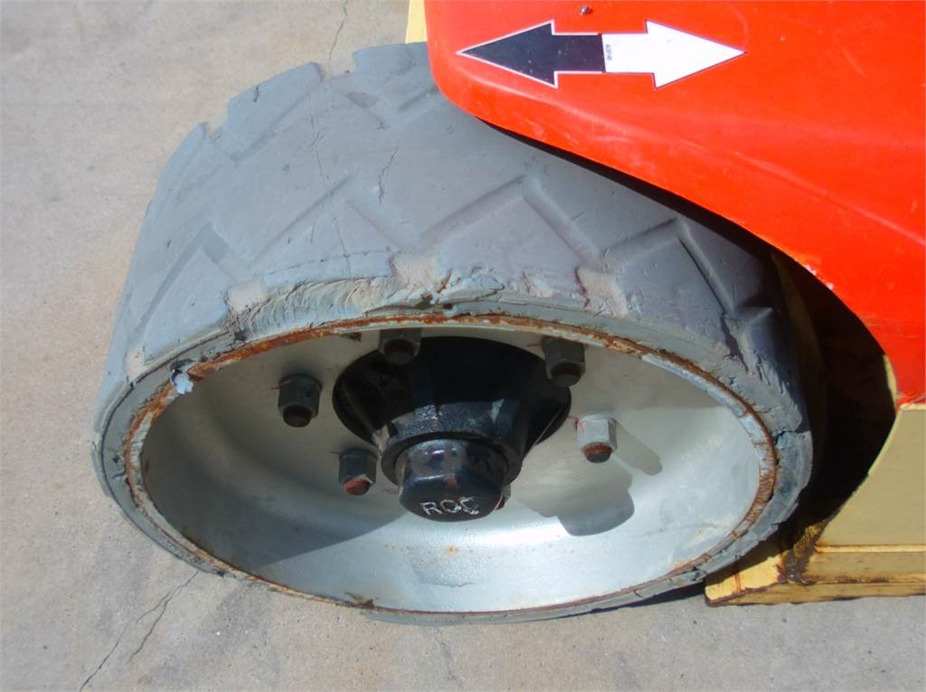 Plataforma de mastro vertical JLG Toucan 12E+: foto 12