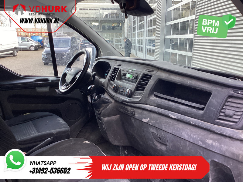 Ford Transit Custom 2.0 TDCI EXPORT NL Auto/ 3 Pers./ Airco/ Cruise/ Sidebars/ PDC/ Trekhaak - Furgão compacto: foto 3 Ford Transit Custom 2.0 TDCI EXPORT NL Auto/ 3 Pers./ Airco/ Cruise/ Sidebars/ PDC/ Trekhaak - Furgão compacto: foto 3