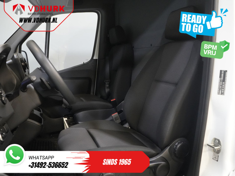 Furgão compacto Mercedes-Benz Sprinter 211 Aut. L2H2 (DEMO) BPM VRIJ/ LED/ Standkachel/ Stoelverw./ Carplay/ Cruise/ Camera: foto 11 Furgão compacto Mercedes-Benz Sprinter 211 Aut. L2H2 (DEMO) BPM VRIJ/ LED/ Standkachel/ Stoelverw./ Carplay/ Cruise/ Camera: foto 11