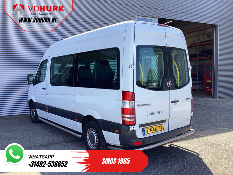Mercedes-Benz Sprinter 313 2.2 CDI Aut. L2H2 € 10.648 Incl. BTW BPM VRIJ! Combi/ 9 Persoons/ Kombi/ 9P/ Airco/ Rolstoellift - Minibus, Furgão de passageiros: foto 2 Mercedes-Benz Sprinter 313 2.2 CDI Aut. L2H2 € 10.648 Incl. BTW BPM VRIJ! Combi/ 9 Persoons/ Kombi/ 9P/ Airco/ Rolstoellift - Minibus, Furgão de passageiros: foto 2