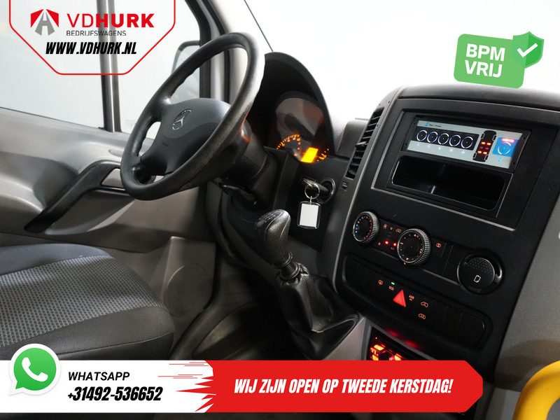 Mercedes-Benz Sprinter 313 2.2 CDI L2H2 € 10.164 Incl. BTW BPM VRIJ! Combi/ 9 Persoons/ Kombi/ 9P/ Airco/ Rolstoellift - Minibus, Furgão de passageiros: foto 3 Mercedes-Benz Sprinter 313 2.2 CDI L2H2 € 10.164 Incl. BTW BPM VRIJ! Combi/ 9 Persoons/ Kombi/ 9P/ Airco/ Rolstoellift - Minibus, Furgão de passageiros: foto 3