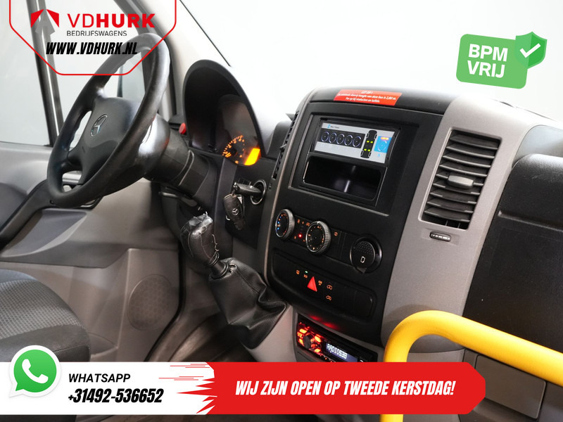 Mercedes-Benz Sprinter 313 2.2 CDI L2H2 €10.164 Incl. BTW BPM VRIJ! EXPORT Combi/ 9 Persoons/ Kombi/ 9P/ Airco/ Rolstoellift - Minibus, Furgão de passageiros: foto 3 Mercedes-Benz Sprinter 313 2.2 CDI L2H2 €10.164 Incl. BTW BPM VRIJ! EXPORT Combi/ 9 Persoons/ Kombi/ 9P/ Airco/ Rolstoellift - Minibus, Furgão de passageiros: foto 3