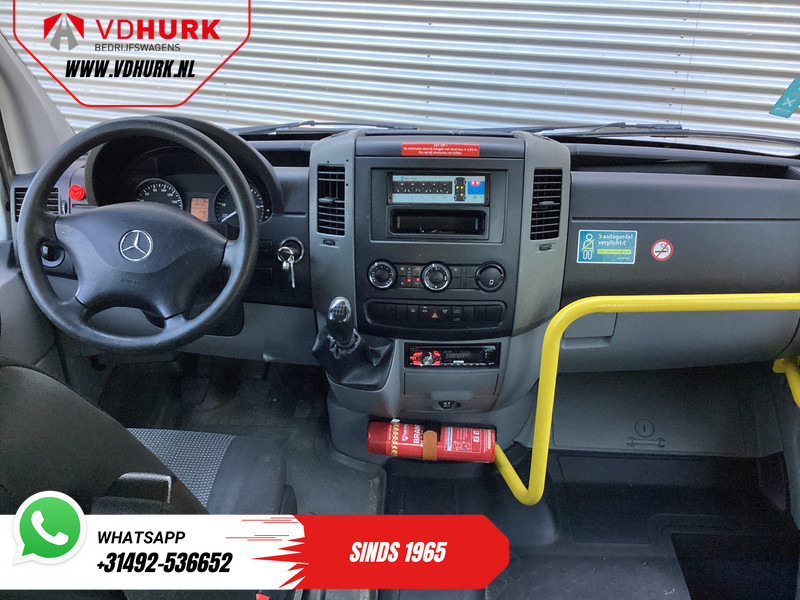 Mercedes-Benz Sprinter 313 2.2 CDI L2H2 €10.164 Incl. BTW BPM VRIJ! EXPORT ONLY Combi/ 9 Persoons/ Kombi/ 9P/ Airco/ Rolstoellift - Minibus, Furgão de passageiros: foto 3 Mercedes-Benz Sprinter 313 2.2 CDI L2H2 €10.164 Incl. BTW BPM VRIJ! EXPORT ONLY Combi/ 9 Persoons/ Kombi/ 9P/ Airco/ Rolstoellift - Minibus, Furgão de passageiros: foto 3