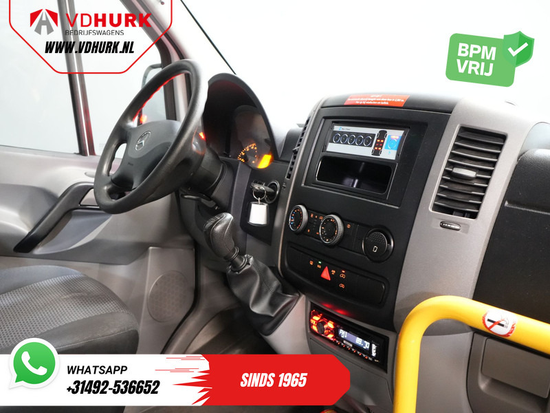 Mercedes-Benz Sprinter 313 2.2 CDI L2H2 €11.132 Incl. BTW BPM VRIJ! EXPORT Combi/ 9 Persoons/ Kombi/ 9P/ Airco/ Rolstoellift - Minibus, Furgão de passageiros: foto 3 Mercedes-Benz Sprinter 313 2.2 CDI L2H2 €11.132 Incl. BTW BPM VRIJ! EXPORT Combi/ 9 Persoons/ Kombi/ 9P/ Airco/ Rolstoellift - Minibus, Furgão de passageiros: foto 3