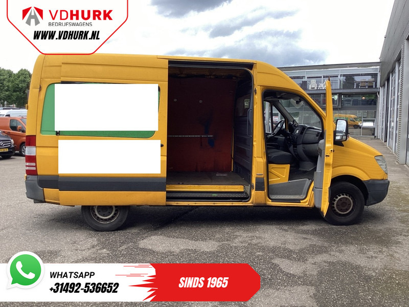 Mercedes-Benz Sprinter 316 2.2 CDI Aut. L2H2 EXPORT ONLY 3,5T Trekgewicht / Airco/ Cruise/ Trekhaak - Furgão: foto 5 Mercedes-Benz Sprinter 316 2.2 CDI Aut. L2H2 EXPORT ONLY 3,5T Trekgewicht / Airco/ Cruise/ Trekhaak - Furgão: foto 5