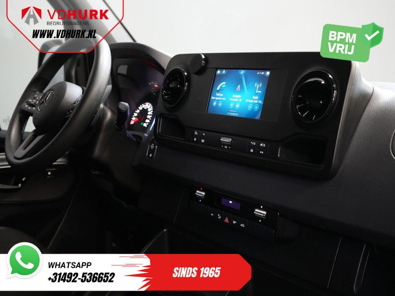 Mercedes-Benz Sprinter 317 CDI Aut. L2H2 BPM VRIJ! Carplay/ Gev.Stoel/ 270 Gr.Deuren/ Stoelverw./ Navi/ Camera/ PDC/ Cruise/ DAB - Furgão: foto 3 Mercedes-Benz Sprinter 317 CDI Aut. L2H2 BPM VRIJ! Carplay/ Gev.Stoel/ 270 Gr.Deuren/ Stoelverw./ Navi/ Camera/ PDC/ Cruise/ DAB - Furgão: foto 3