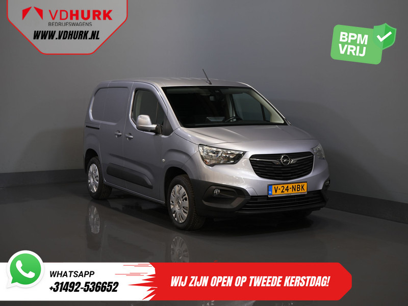Opel Combo 1.2 Turbo 130 pk Aut. BENZINE BPM VRIJ! Keyless/ Carplay/ PDC/ Cruise/ Trekhaak/ Airco - Furgão compacto: foto 1 Opel Combo 1.2 Turbo 130 pk Aut. BENZINE BPM VRIJ! Keyless/ Carplay/ PDC/ Cruise/ Trekhaak/ Airco - Furgão compacto: foto 1