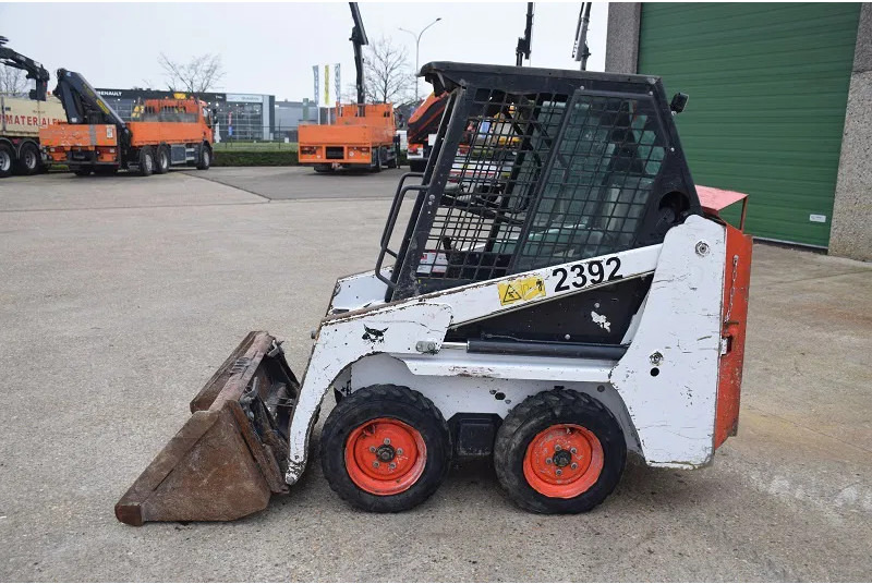Bobcat S70 - Mini pá carregadora: foto 1 Bobcat S70 - Mini pá carregadora: foto 1