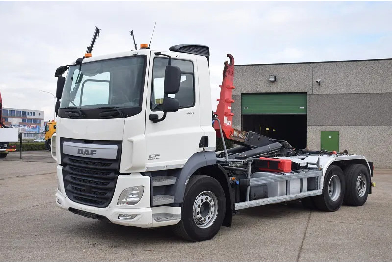 DAF CF 460 - Camião polibenne: foto 1 DAF CF 460 - Camião polibenne: foto 1