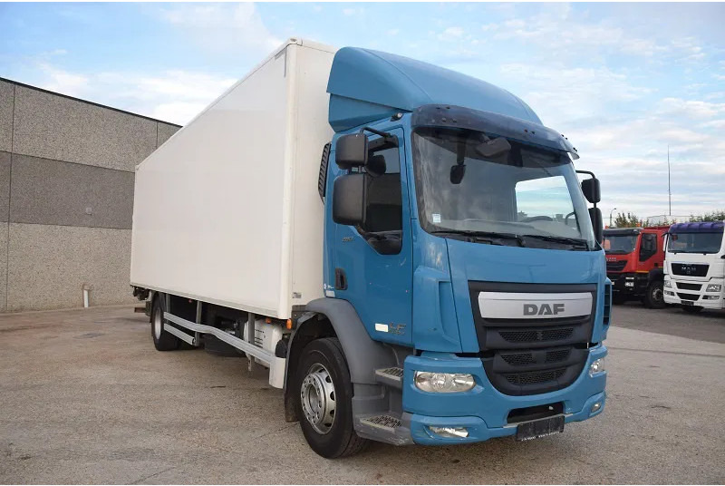 DAF LF 280 - Camião furgão: foto 5 DAF LF 280 - Camião furgão: foto 5