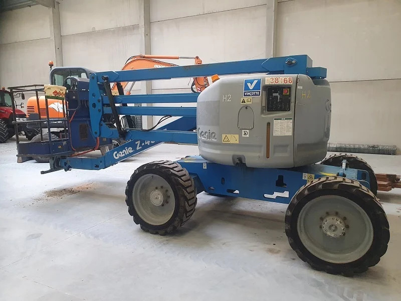 Genie Z45/25 - Plataforma articulada: foto 3 Genie Z45/25 - Plataforma articulada: foto 3