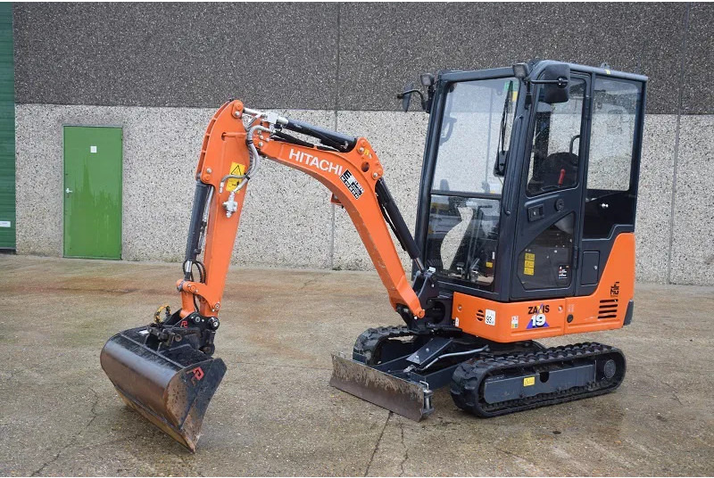 Hitachi ZX19.6 CR - Mini escavadeira: foto 1 Hitachi ZX19.6 CR - Mini escavadeira: foto 1