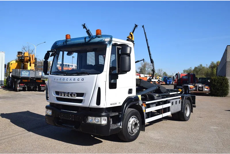 Iveco Iveco Eurocargo 160E25 - Camião polibenne: foto 2 Iveco Iveco Eurocargo 160E25 - Camião polibenne: foto 2
