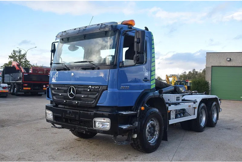 Mercedes-Benz Axor 2633 - Camião polibenne: foto 2 Mercedes-Benz Axor 2633 - Camião polibenne: foto 2