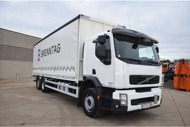 Volvo FE 300 - Camião furgão: foto 4 Volvo FE 300 - Camião furgão: foto 4