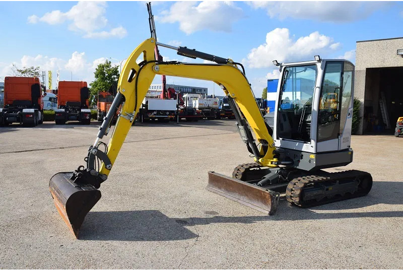 WACKER NEUSON Neuson Wacker 4 TON EZ36 -stock id104 - Mini escavadeira: foto 4 WACKER NEUSON Neuson Wacker 4 TON EZ36 -stock id104 - Mini escavadeira: foto 4