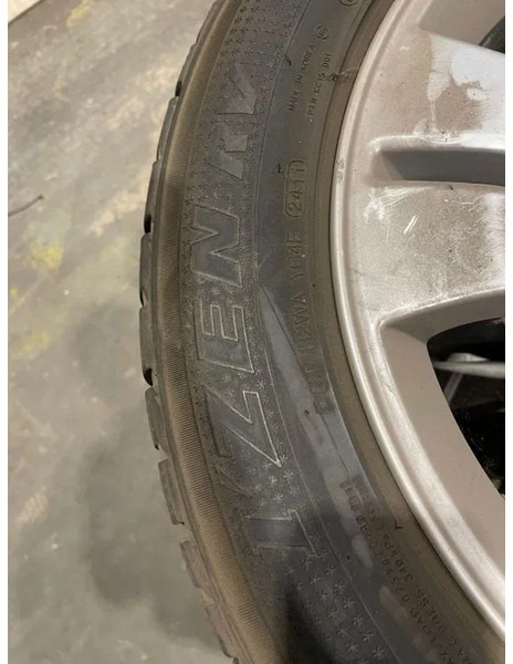 Kumho Kumho banden met Mercedes velgen 255/50 R19 107V - Jantes e pneus para Automóvel: foto 3 Kumho Kumho banden met Mercedes velgen 255/50 R19 107V - Jantes e pneus para Automóvel: foto 3