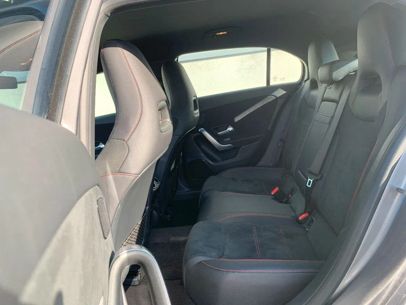 Mercedes-Benz A-Klasse A200 - Automóvel: foto 4 Mercedes-Benz A-Klasse A200 - Automóvel: foto 4