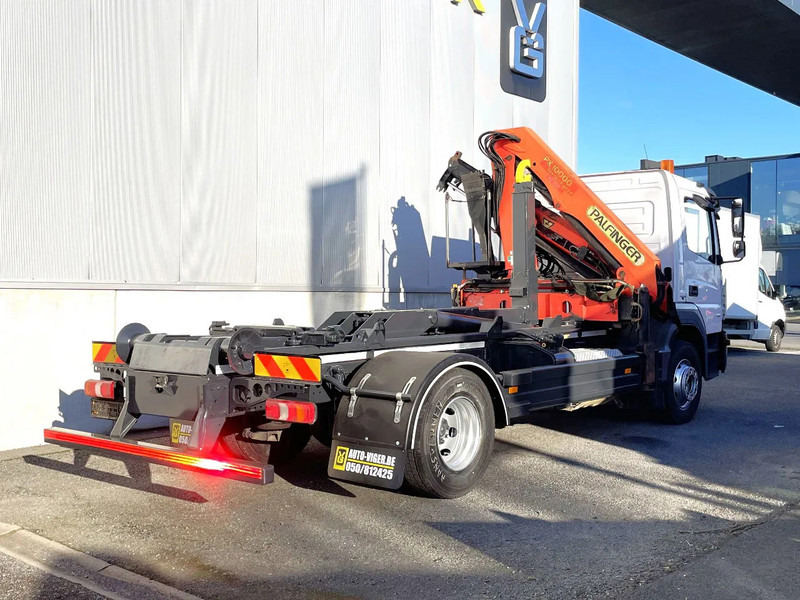 Mercedes-Benz Atego 1621 *Palfinger kraan*Containersysteem*luchtvering achteras*bluetooth - Camião polibenne, Camião grua: foto 2 Mercedes-Benz Atego 1621 *Palfinger kraan*Containersysteem*luchtvering achteras*bluetooth - Camião polibenne, Camião grua: foto 2