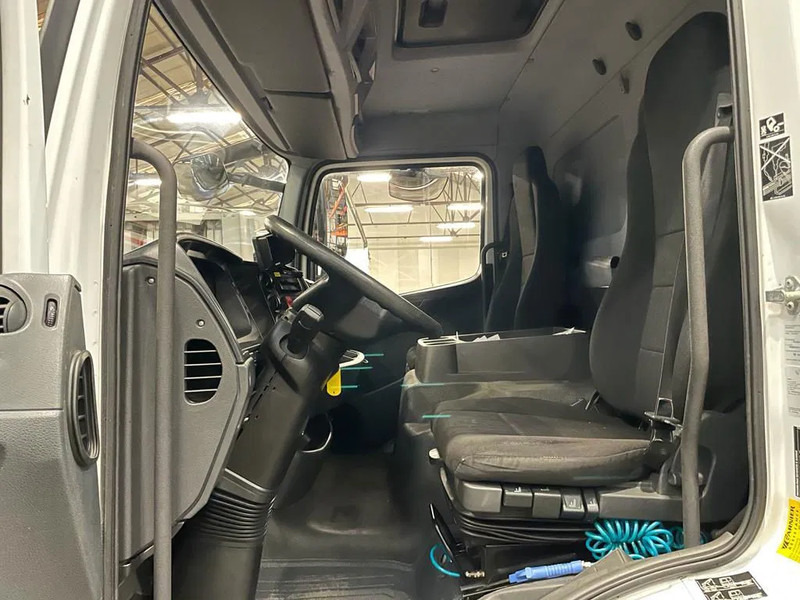 Mercedes-Benz Atego 1621 *Palfinger kraan*Containersysteem*luchtvering achteras*bluetooth - Camião polibenne, Camião grua: foto 3 Mercedes-Benz Atego 1621 *Palfinger kraan*Containersysteem*luchtvering achteras*bluetooth - Camião polibenne, Camião grua: foto 3