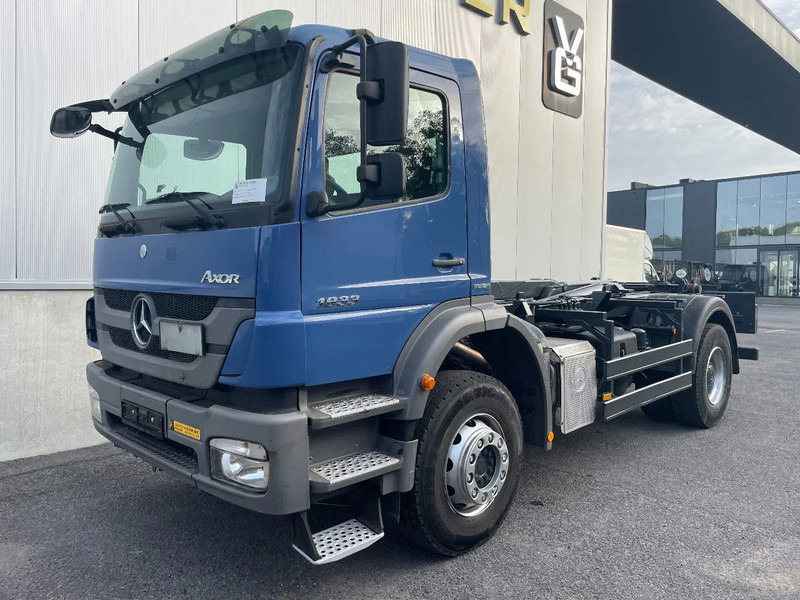 Mercedes-Benz Axor 1833 *cruise control*bluetooth*airconditioning*differentieelslot - Camião polibenne: foto 2 Mercedes-Benz Axor 1833 *cruise control*bluetooth*airconditioning*differentieelslot - Camião polibenne: foto 2