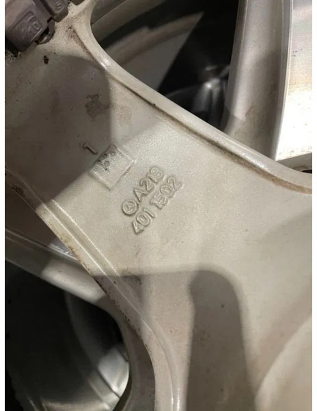 Mercedes-Benz *Occasie *3 velgen AMG* 18 inch - Jante para Automóvel: foto 3 Mercedes-Benz *Occasie *3 velgen AMG* 18 inch - Jante para Automóvel: foto 3