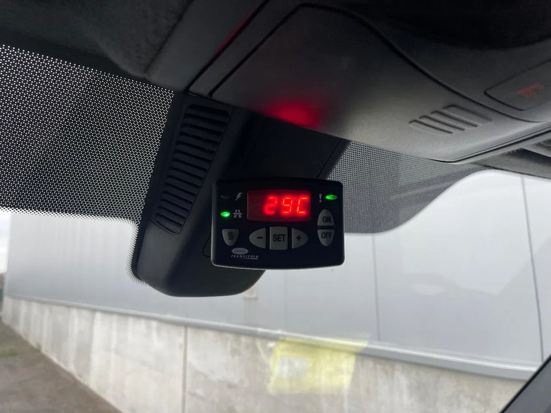 Mercedes-Benz Sprinter 315 *L3H2*koel/vrieswagen*360°camera*cruise control*zetelverwarming - Carrinha frigorífica: foto 5 Mercedes-Benz Sprinter 315 *L3H2*koel/vrieswagen*360°camera*cruise control*zetelverwarming - Carrinha frigorífica: foto 5